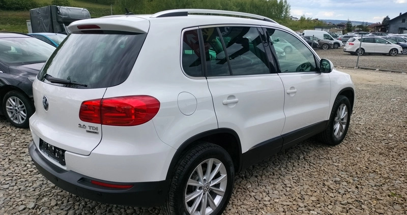 Volkswagen Tiguan cena 54900 przebieg: 130030, rok produkcji 2012 z Drohiczyn małe 92
